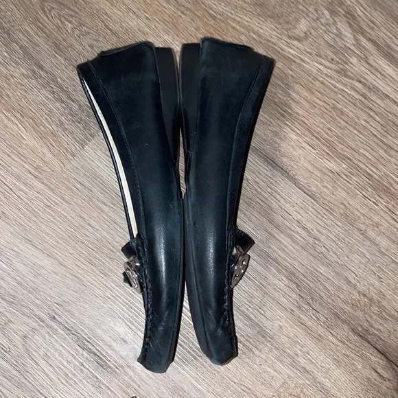 Michael Kors black leather loafers size 7 1/2 M - Picture 5 of 7